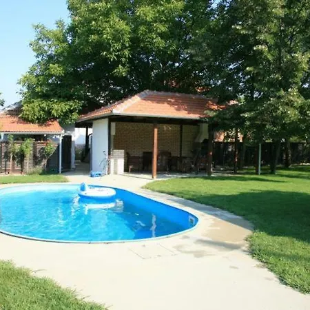Domacinstvo Jovic Apartment *
