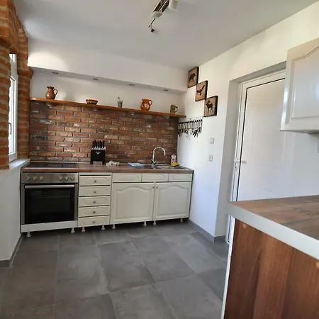 Domacinstvo Jovic Apartment *