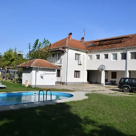 Domacinstvo Jovic Apartment
