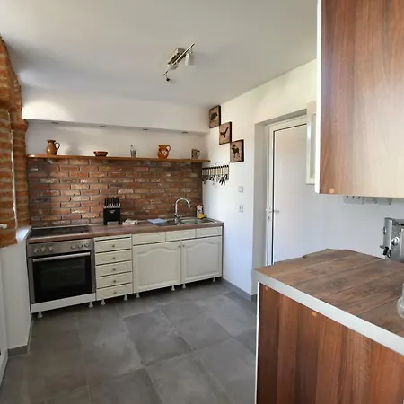 Domacinstvo Jovic Apartment