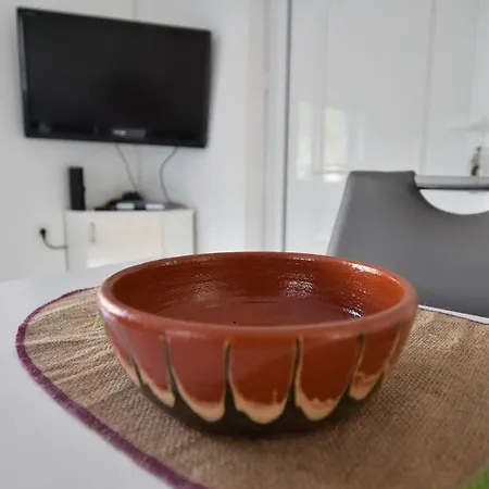 Apartment Domacinstvo Jovic